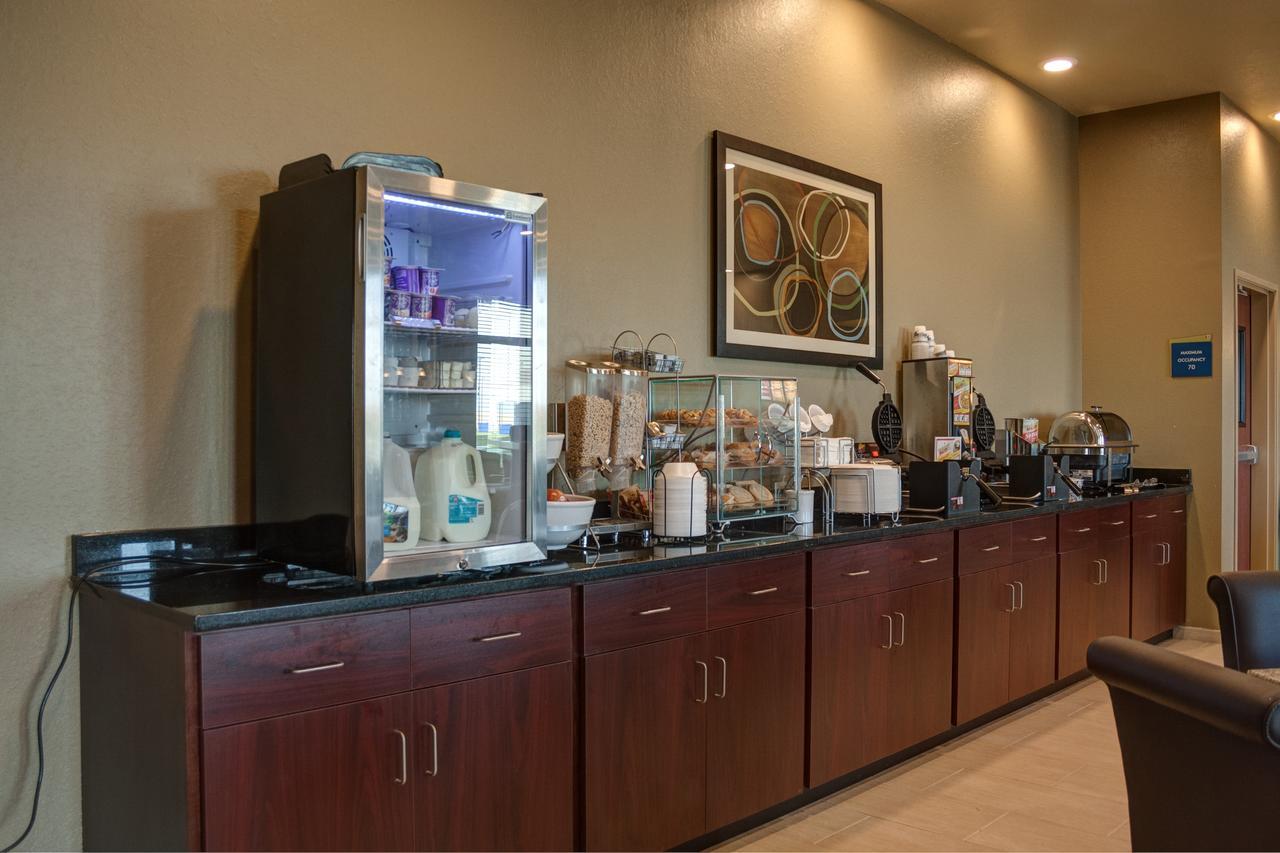 Cobblestone Hotel And Suites - Jefferson Ngoại thất bức ảnh