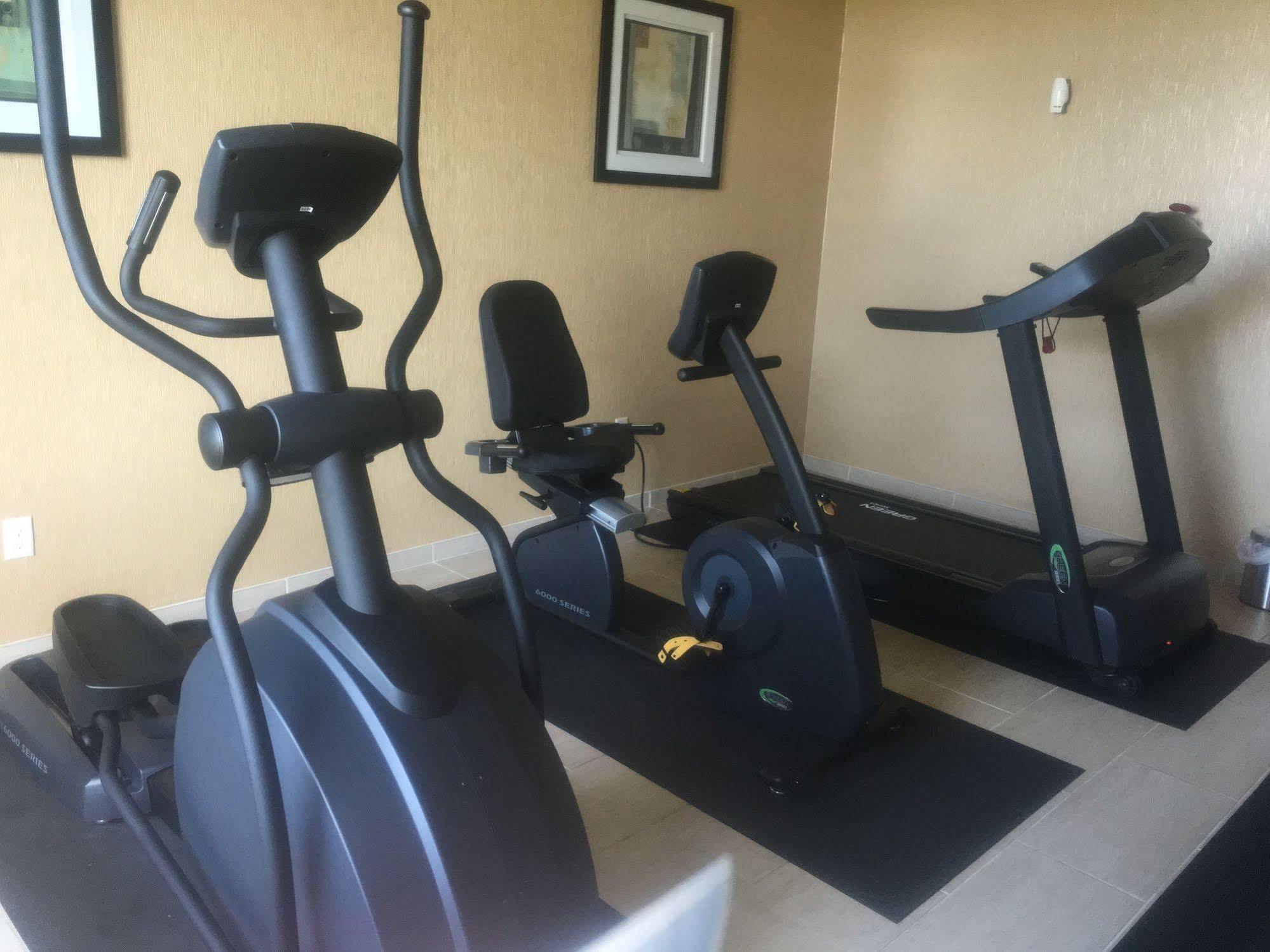 Cobblestone Hotel And Suites - Jefferson Ngoại thất bức ảnh